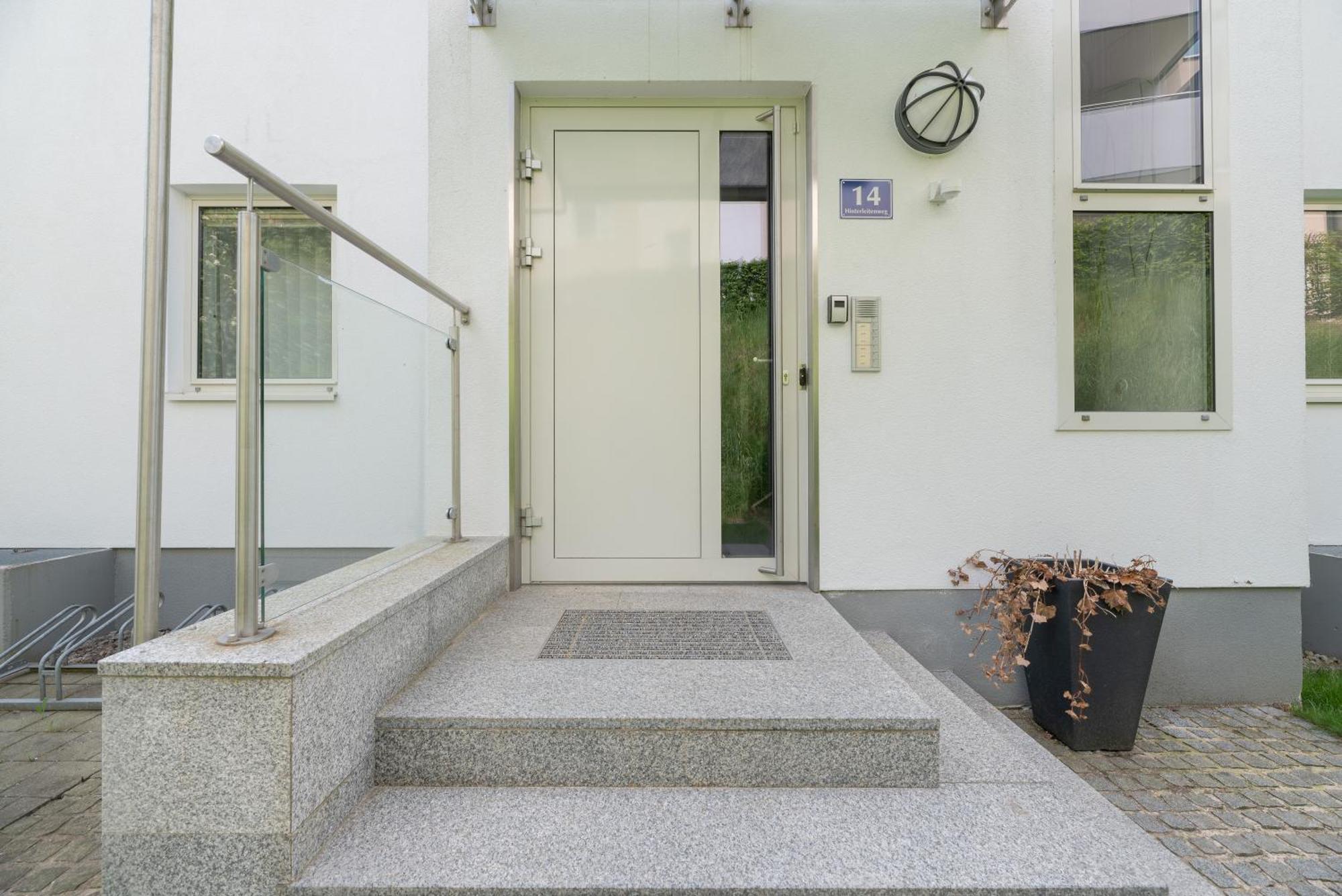 Finest Apartments Glacier View By All In One Apartments كابرون الغرفة الصورة